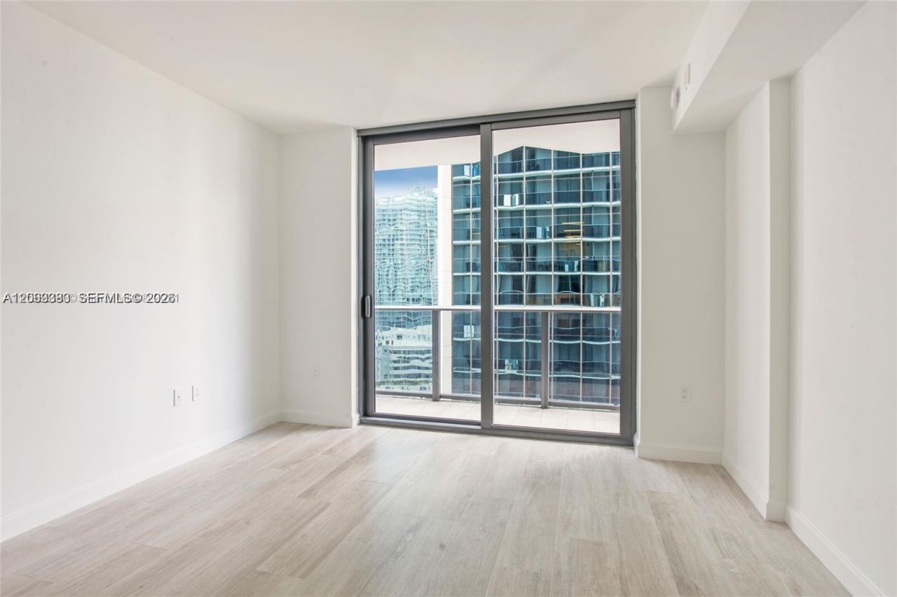 55 SW 9th St, Unit 1907, Miami, FL 33130 Photo
