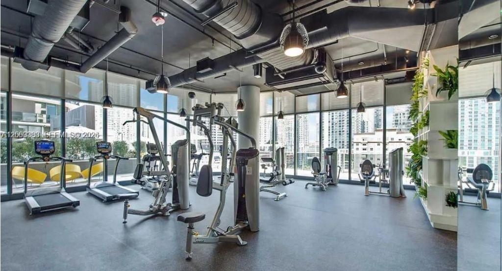 55 SW 9th St, Unit 1907, Miami, FL 33130 Photo