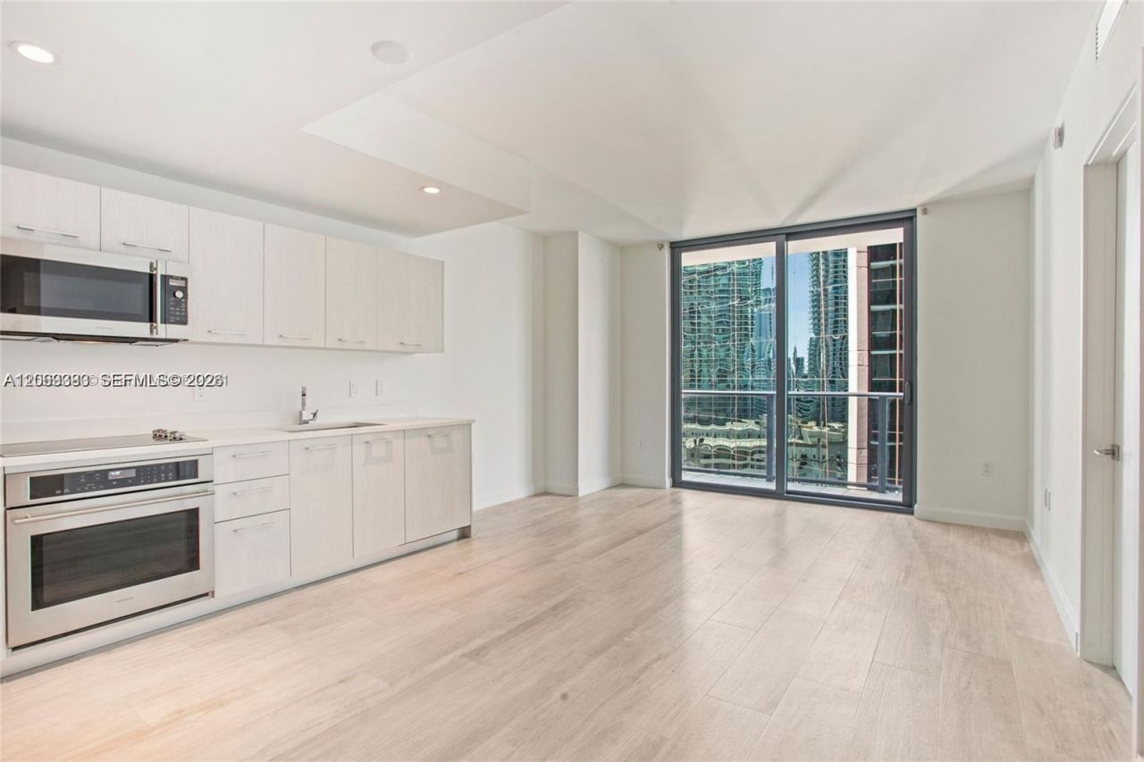 55 SW 9th St, Unit 1907, Miami, FL 33130 Photo