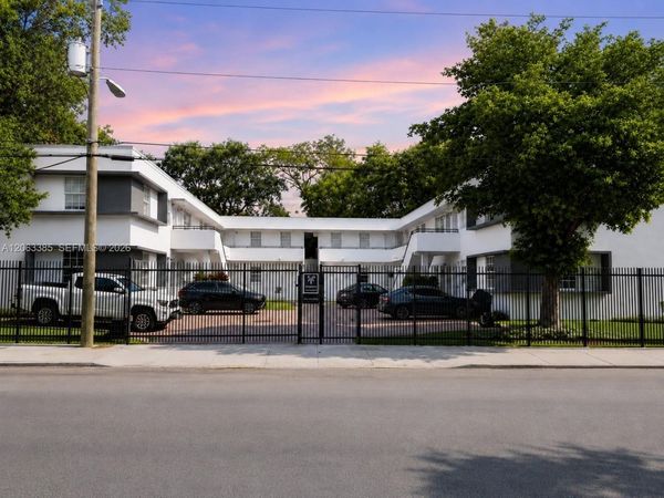 551 NE 62nd St , Unit 14, Miami, FL 33138