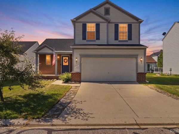 5189 Meadow Crest Circle, Grand Blanc Township, Mi 48442