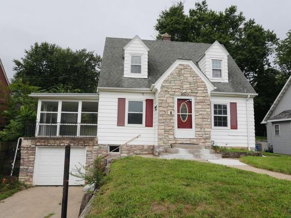 2323 S CYPRESS, Sioux City, IA 51106