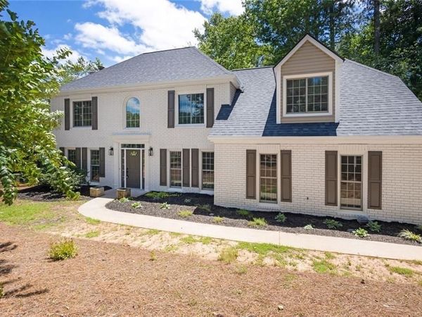 9380 Grace Lake Drive , Douglasville, GA 30135