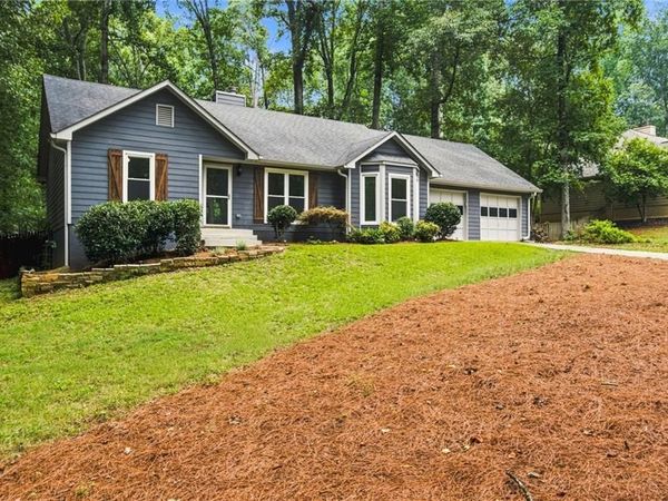 26 Boones Ridge Drive SE, Acworth, GA 30102