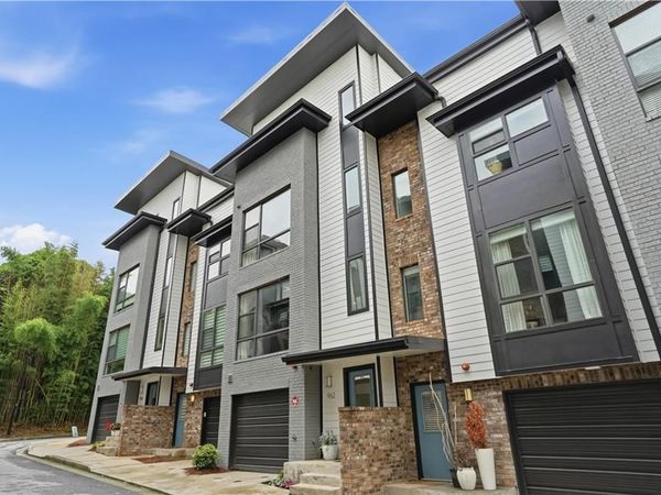 962 Moda Drive , Atlanta, GA 30316