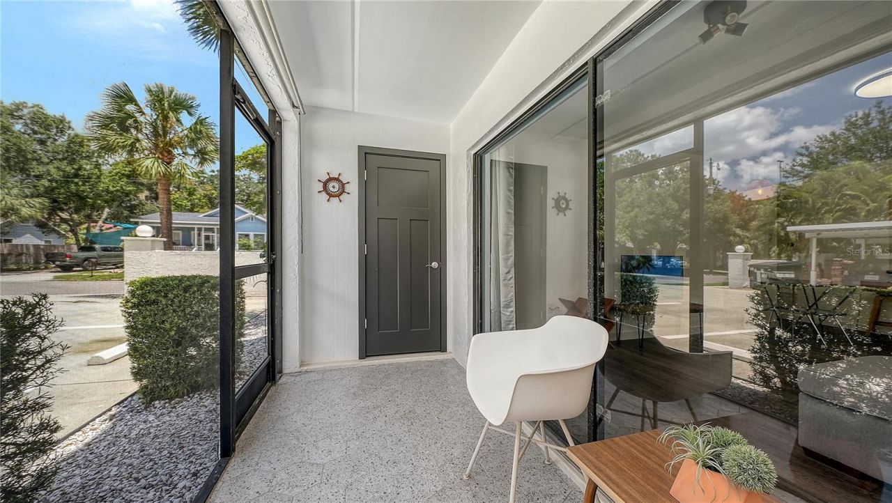 631 N Orange Avenue, Unit 108, Sarasota, FL 34236 Photo