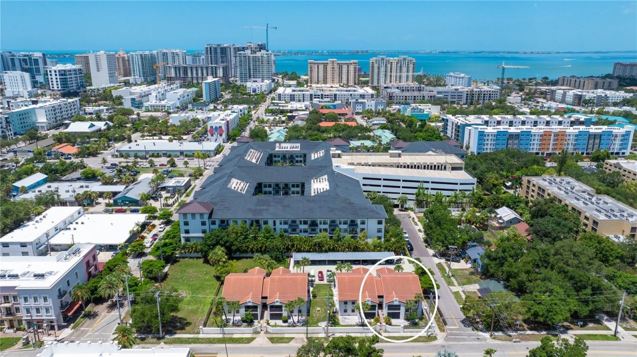 631 N Orange Avenue, Unit 108, Sarasota, FL 34236 Photo