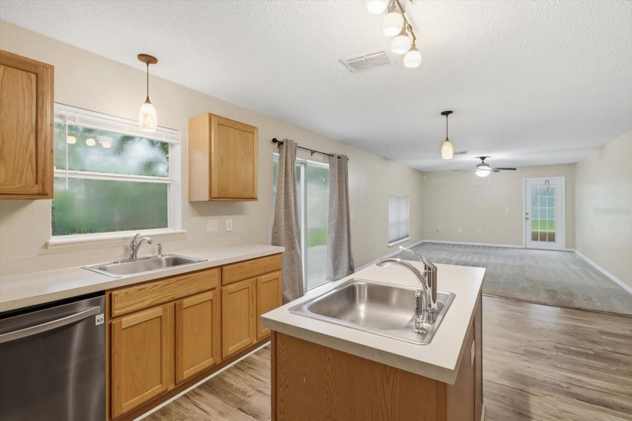 10078 N Carver Way, Citrus Springs, FL 34434 Photo