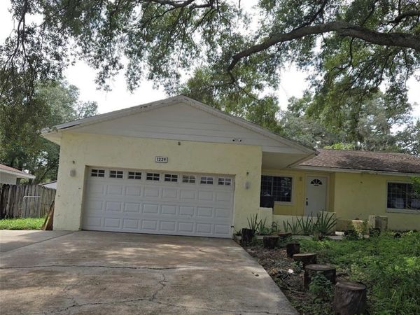 1229 OAK VALLEY DRIVE, SEFFNER, FL 33584