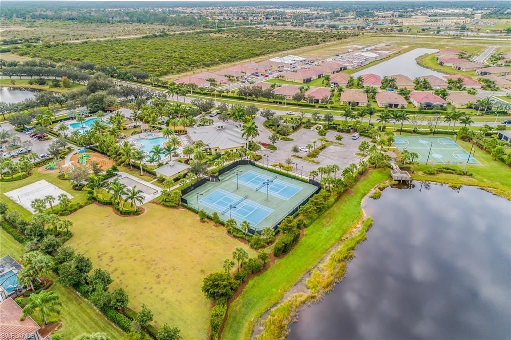 2022 Fairmont Ln , Naples, FL 34120 Photo