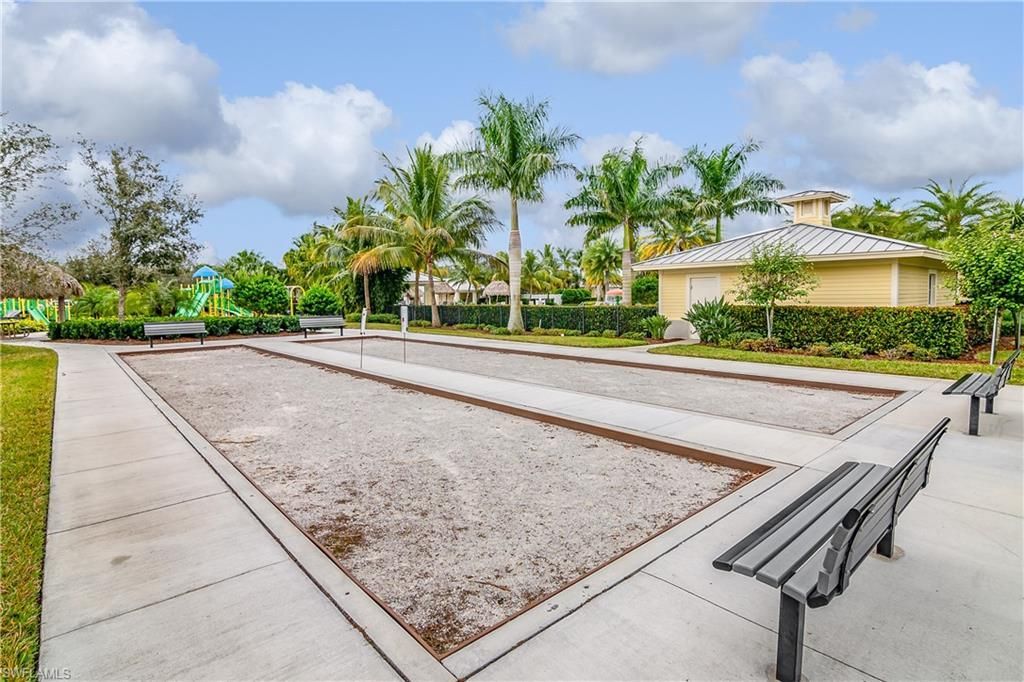 2022 Fairmont Ln , Naples, FL 34120 Photo