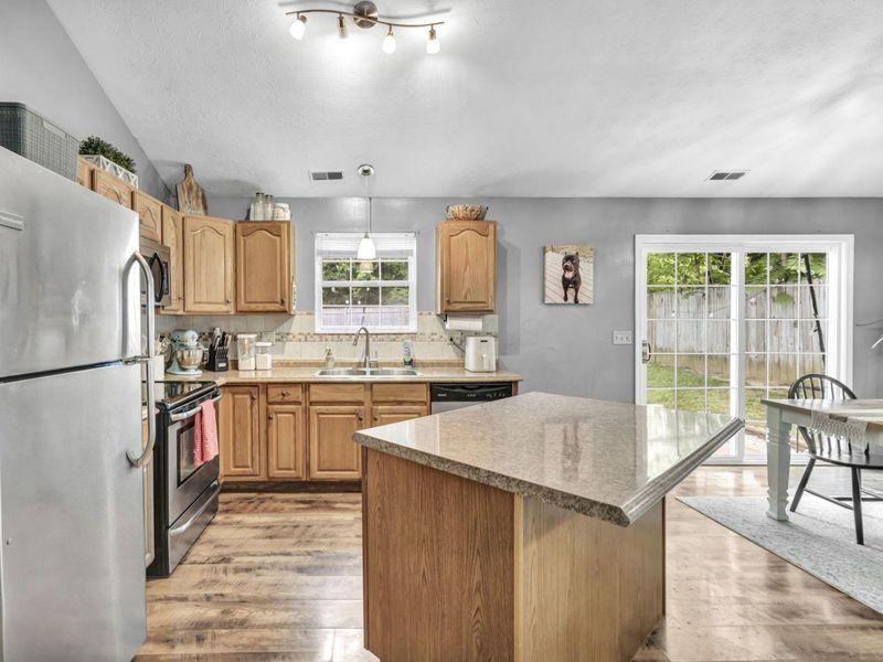 909 Mcdowell Street , Xenia, OH 45385 Photo 11