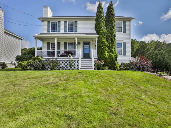 102 Ashmere Drive, Manchester, NH 03109