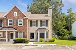 1011 Reserve Way photo 4