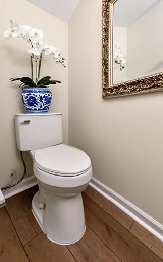 1011 Reserve Way Photo 23
