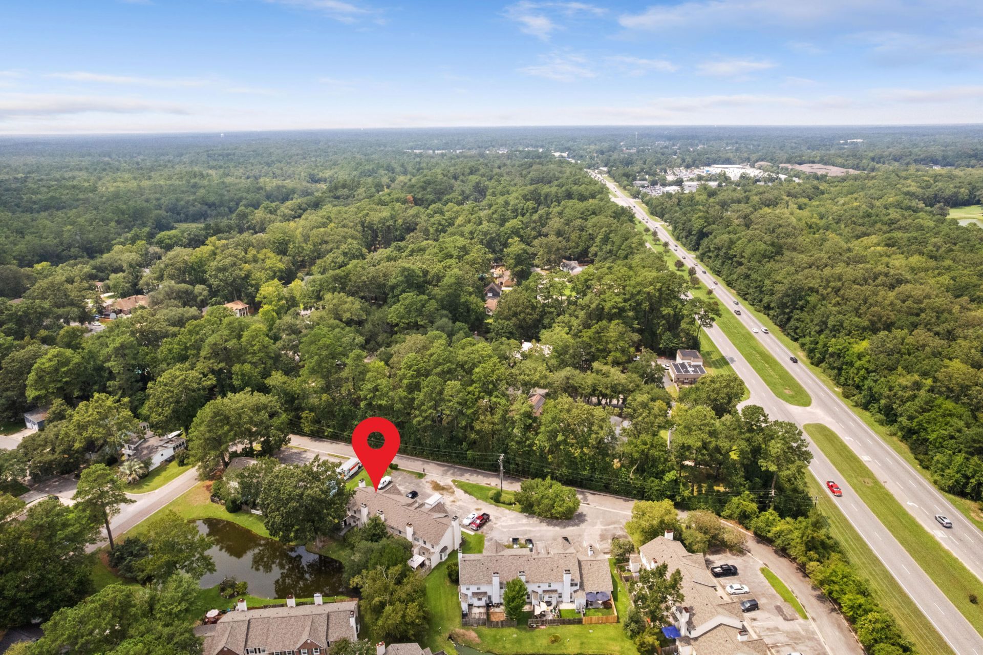 1011 Reserve Way Photo 38