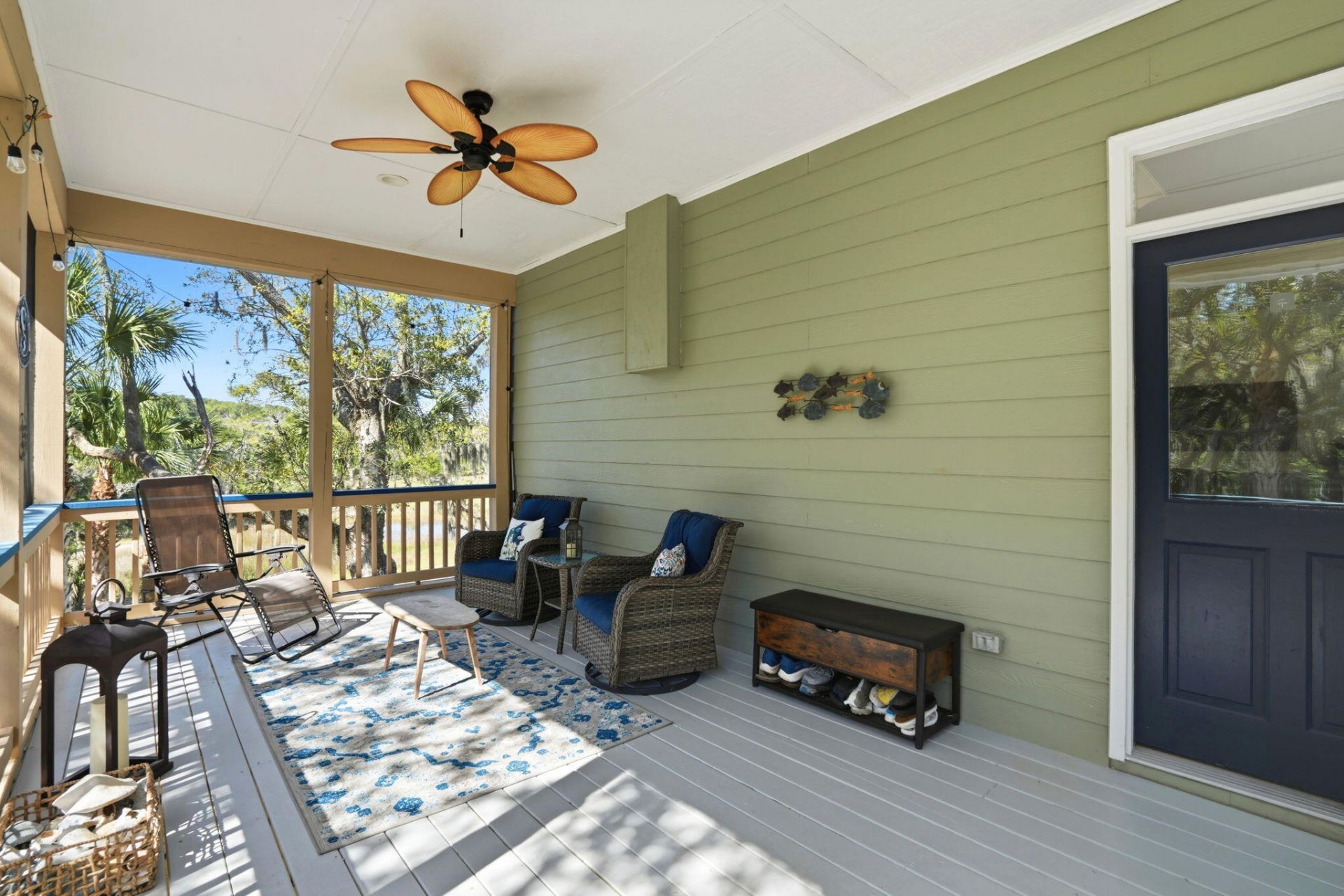 831 Hammocks Way Photo 20