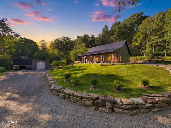 135 Creamery Road , Greentown, PA 18426