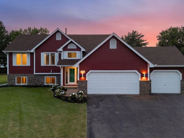 4635 Yorktown Lane N, Plymouth, MN 55442