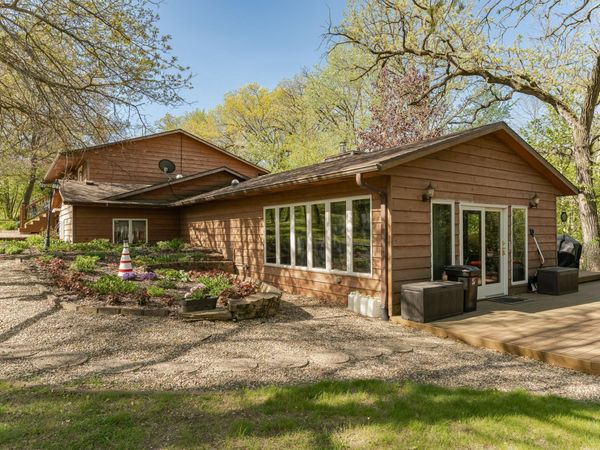 25226 720th Street , Hayfield, MN 55940