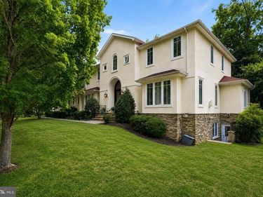 1231 INGLESIDE AVENUE , MCLEAN, VA 22101