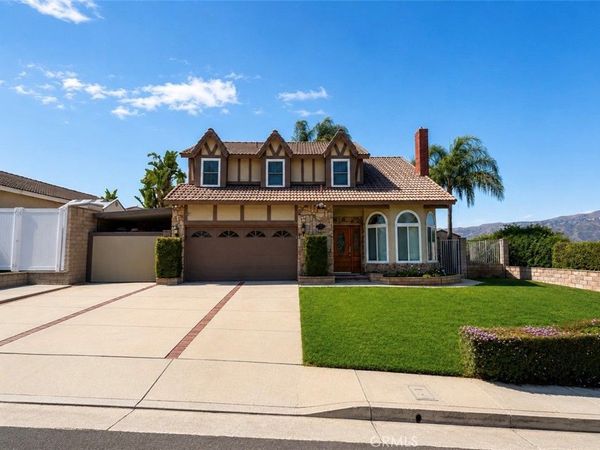 8505 E Meadowridge, Anaheim Hills, CA 92808