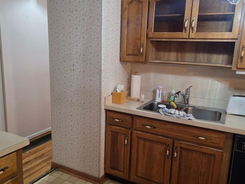 2033 S Oldgate Street, Sandusky, OH 44870 Photo 9