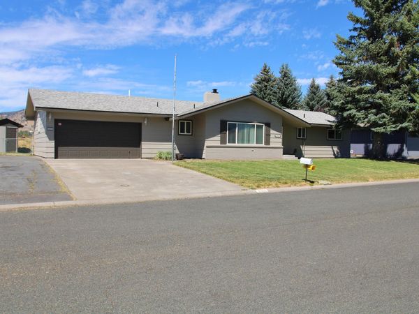 5905 Independence, Klamath Falls, OR 97603