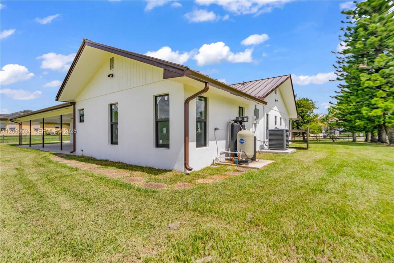 17680 SW 54th St , Unit ., Southwest Ranches, FL 33331 Photo