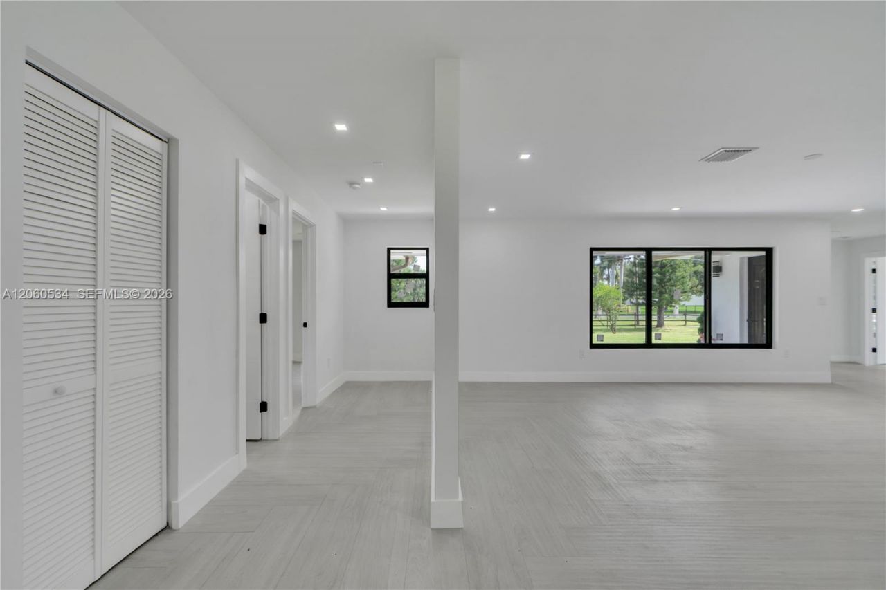 17680 SW 54th St , Unit ., Southwest Ranches, FL 33331 Photo