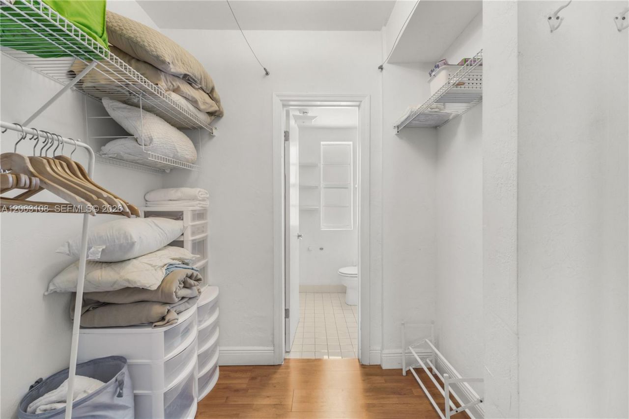 1241 14th St , Unit 9, Miami Beach, FL 33139 Photo