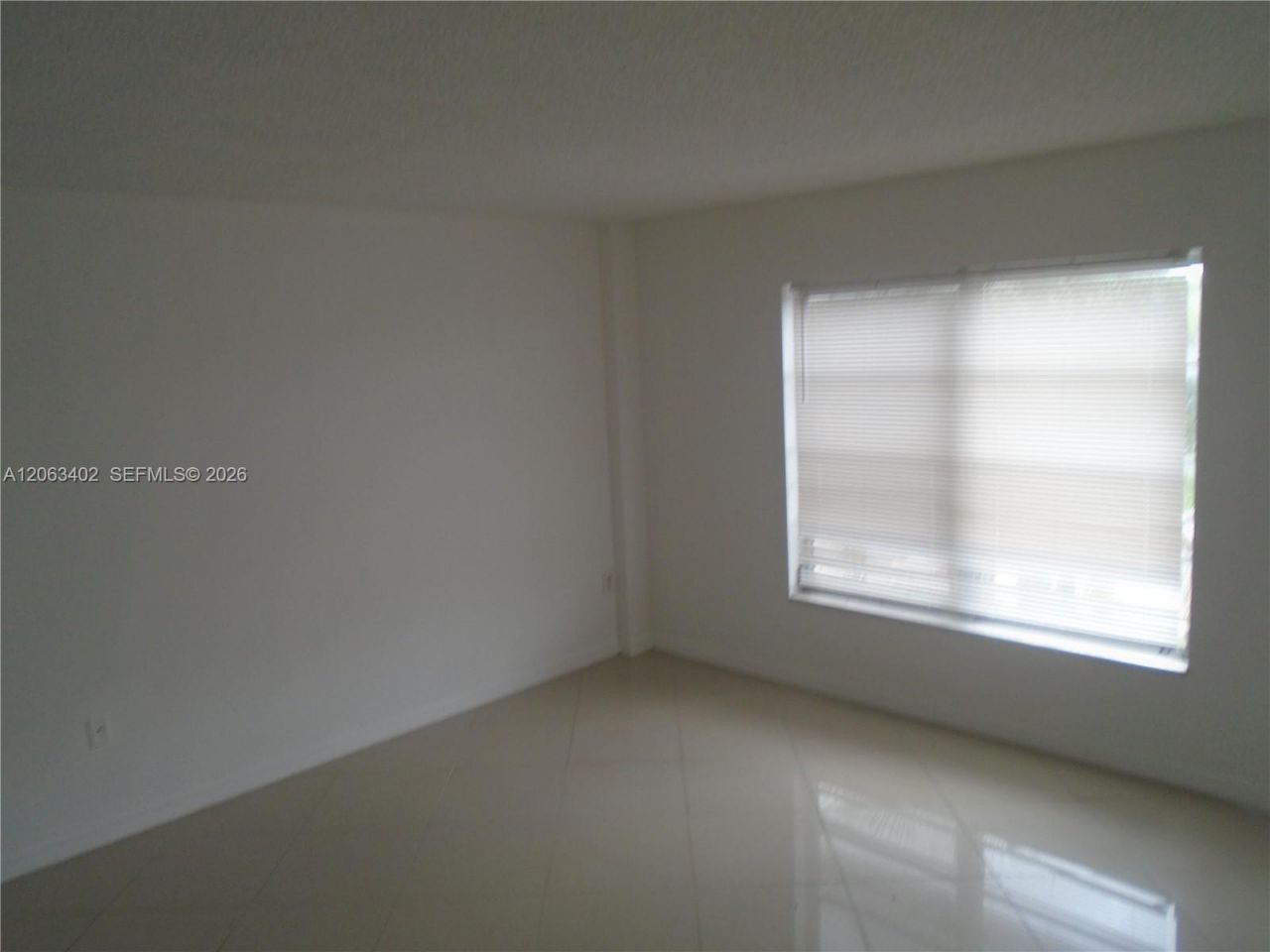 4174 Inverrary Dr , Unit 411, Lauderhill, FL 33319 Photo