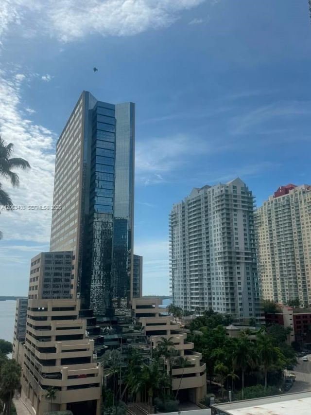 951 Brickell Ave, Unit 910, Miami, FL 33131 Photo