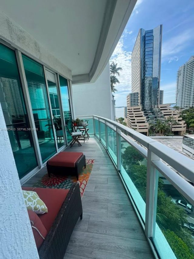 951 Brickell Ave, Unit 910, Miami, FL 33131 Photo