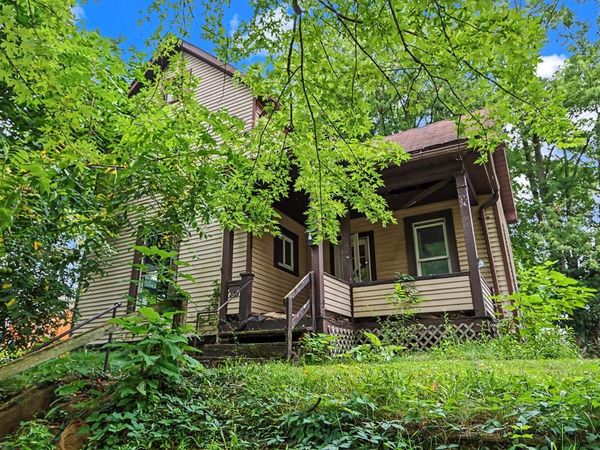330 Fourth Avenue, Mansfield, OH 44905