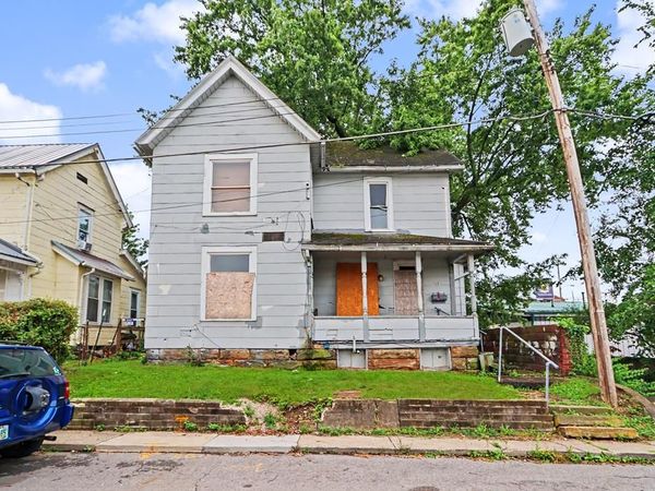 14 Flint Street, Mansfield, OH 44902