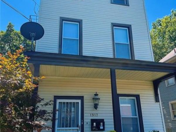 1917 Mills Avenue, Cincinnati, OH 45212
