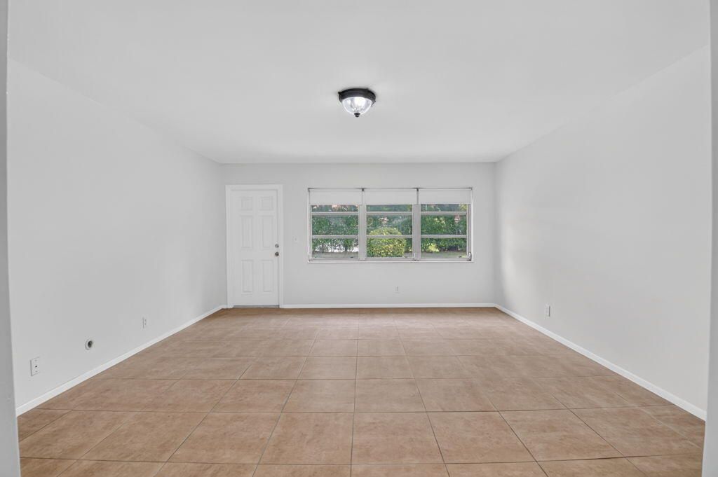5073 Lakefront Boulevard, Unit C, Delray Beach, FL 33484 Photo