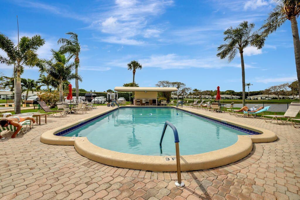 5073 Lakefront Boulevard, Unit C, Delray Beach, FL 33484 Photo