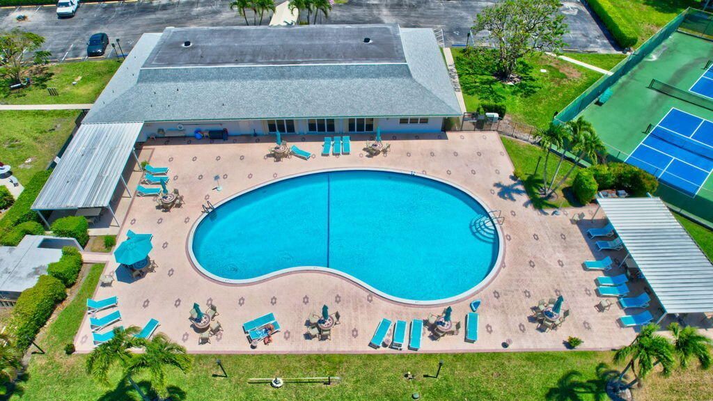 5073 Lakefront Boulevard, Unit C, Delray Beach, FL 33484 Photo