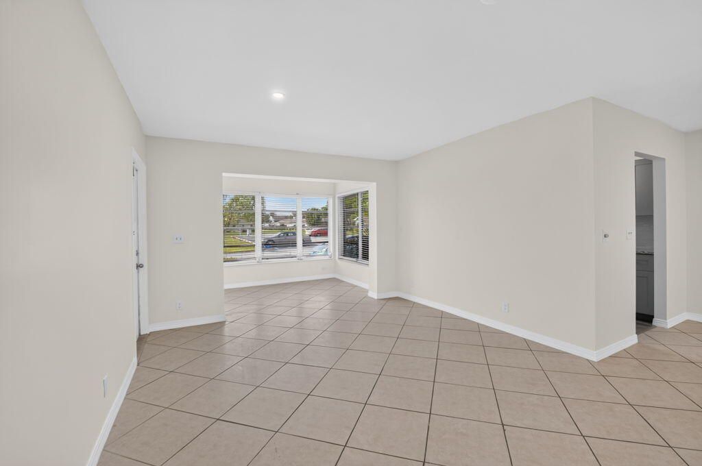 5073 Lakefront Boulevard, Unit C, Delray Beach, FL 33484 Photo