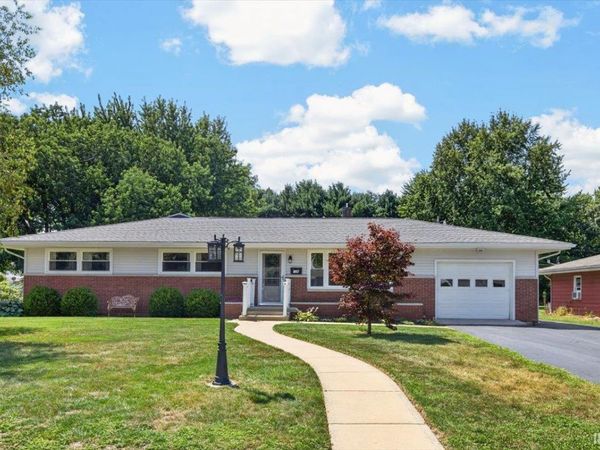 108 Mohawk Drive, Flora, IN 46929