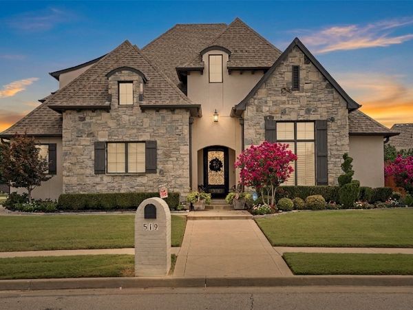 519 N 84th Place, Broken Arrow, OK 74014