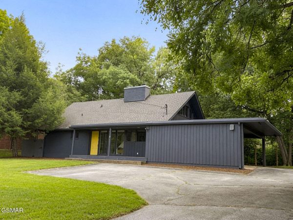 745 Morningside Drive, Sevierville, TN 37862