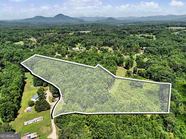422 Fair Valley Road, Demorest, GA 30535