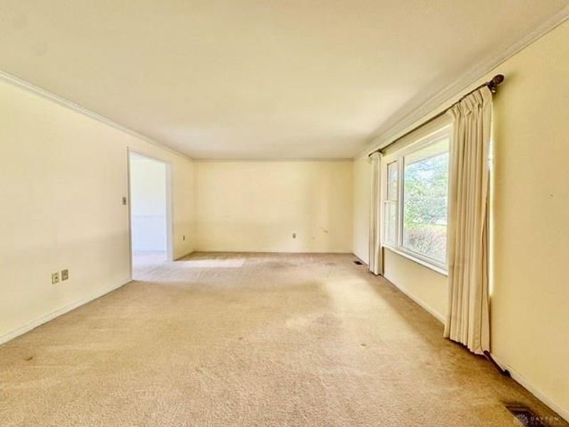 231 Edgebrook Drive, Washington Township, OH 45459 Photo 11