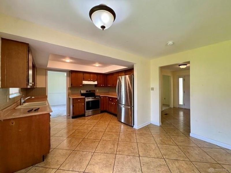 231 Edgebrook Drive, Washington Township, OH 45459 Photo 25