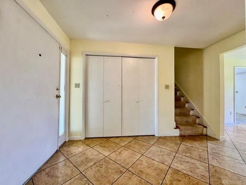 231 Edgebrook Drive, Washington Township, OH 45459 Photo 8