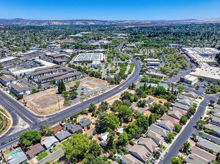 814 Comstock Dr, Folsom, CA 95630 Photo