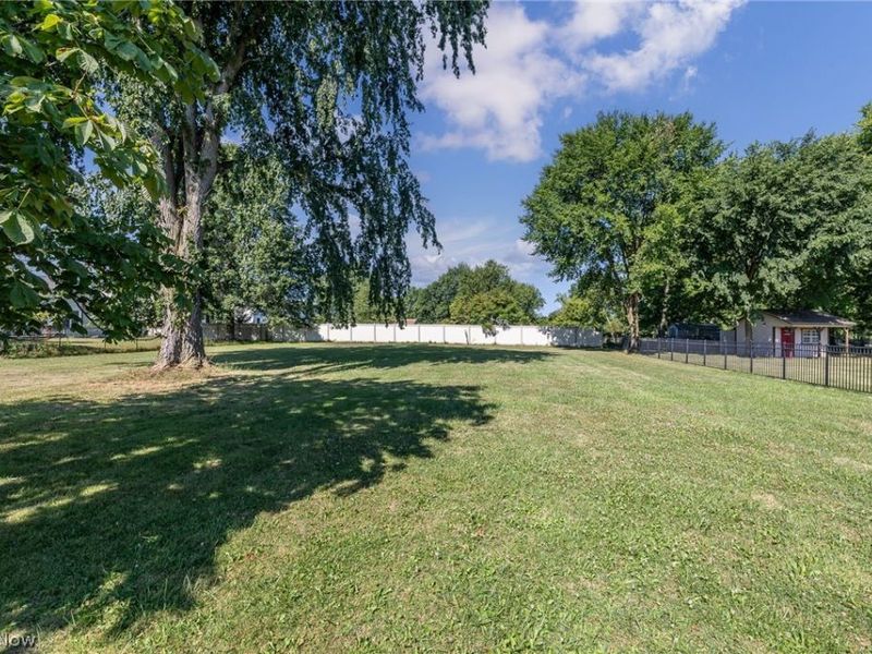 9030 W 130 Street, Strongsville, OH 44136 Photo 41
